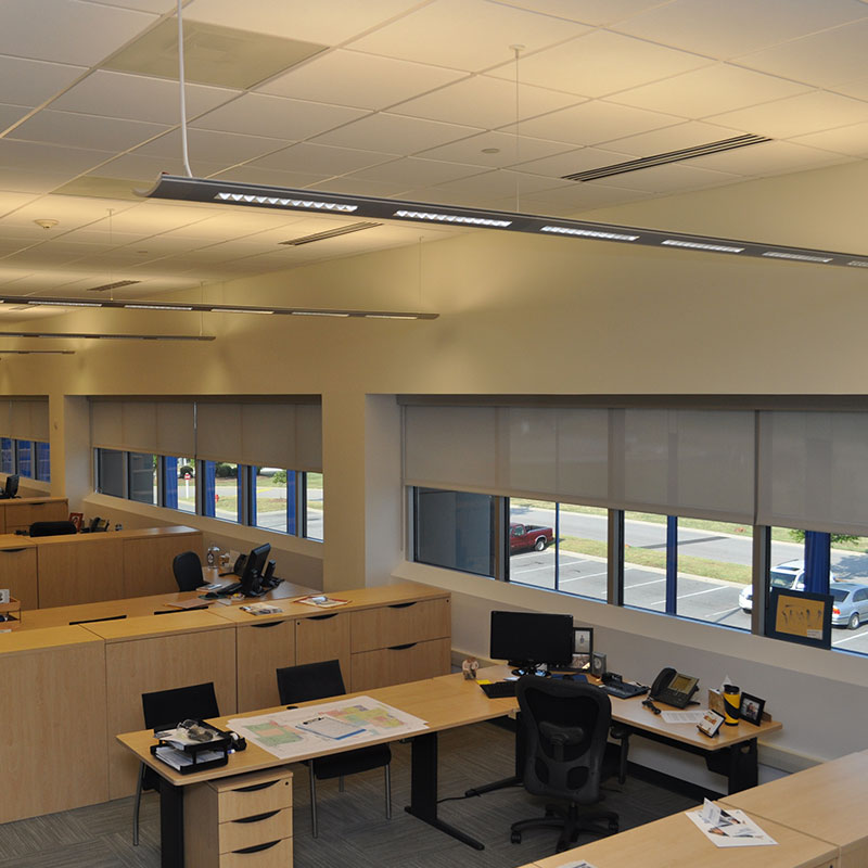 ClutchOperated FlexShade® XD Draper, Inc.