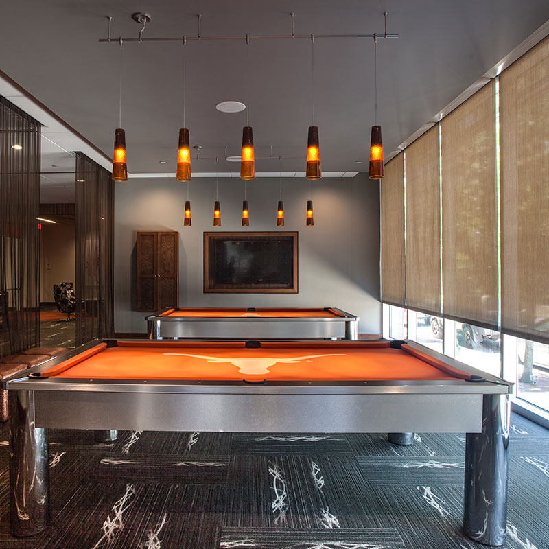 ClutchOperated FlexShade® XD Draper, Inc.