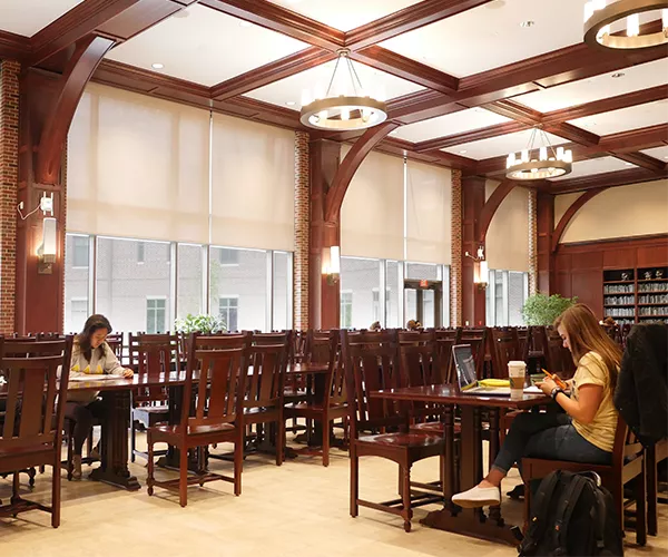 Motorized FlexShade with couplers and IntelliFlex controls in the Mullins Reading Room at Purdue University.